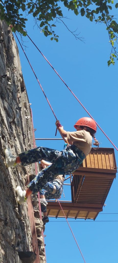 tabara de vara cercetasi
foto brigada 2 vanatori de munte sarmizegetusa