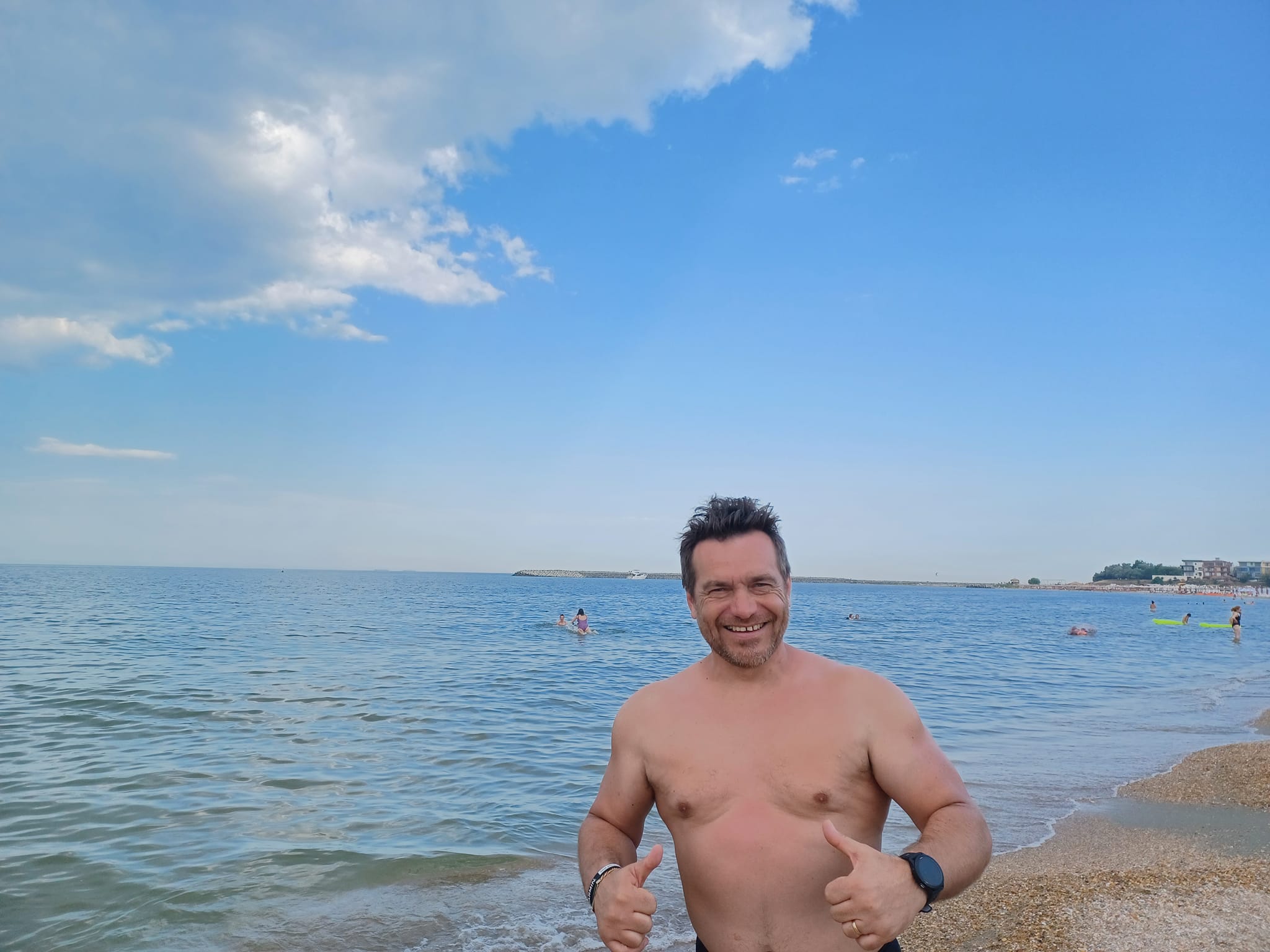 Polisportivul Avram Iancu a înotat 170 de km pe fluviul Rin