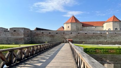 BRAȘOV: Cetatea Făgăraș poate fi admirată printr-un tur virtual 3D