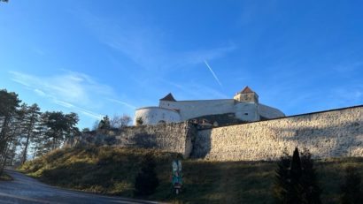 Cetatea Râșnov, încă un an cu porțile ferecate