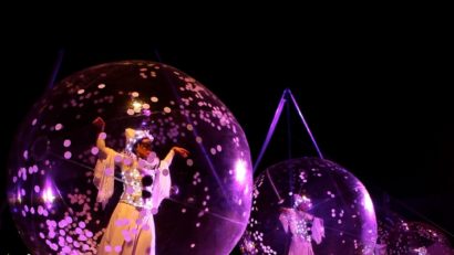 Spectacole de percuție, acrobație, marionete supradimensionate sau dans, la Festivalul SEASTREET de la Constanţa