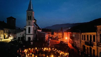 Festivalul-concurs „Inimi fierbinţi, în Ţara de Piatră”, la Abrud