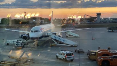 Mai multe curse ale companiei Tarom, anulate pe Otopeni