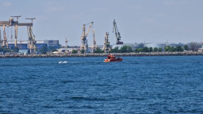 MANGALIA: Operaţiune de salvare a unui sportiv aflat în larg, într-o ambarcaţiune cu vâsle