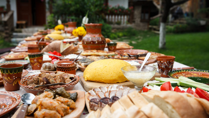 GORJ: Simpozionul “Bucătăria tradițională românească”, la Polovragi