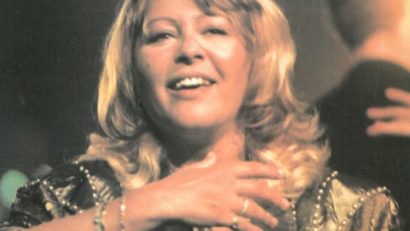 Mirabela Dauer • Revino