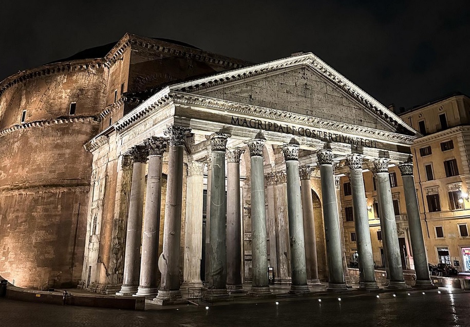 Roma: Accesul turiștilor în Panteon va fi taxat