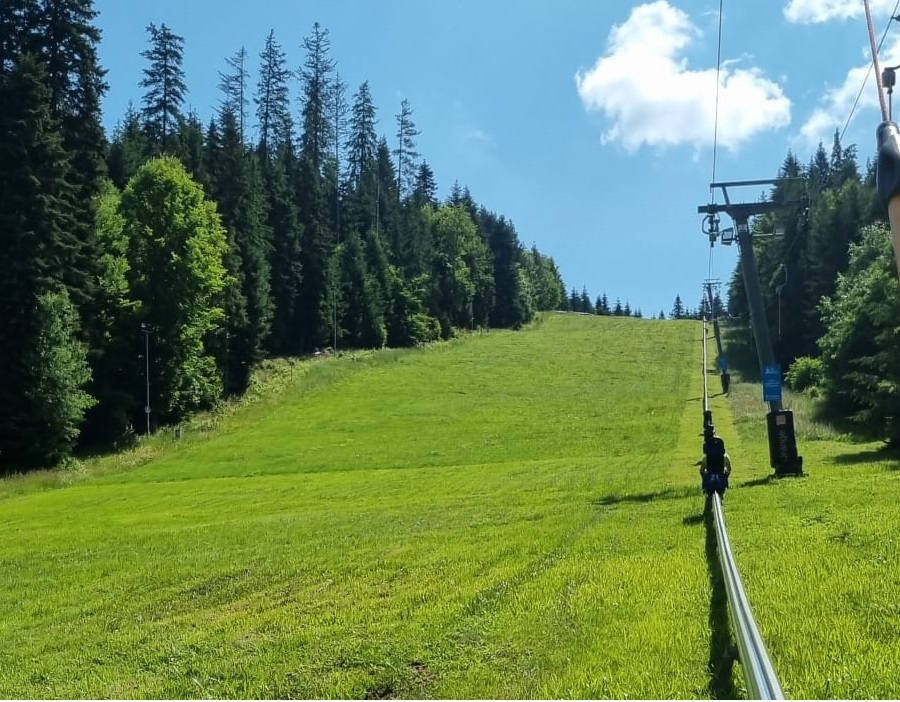 Proiectul saniei de vară din Poiana Brașov prinde contur