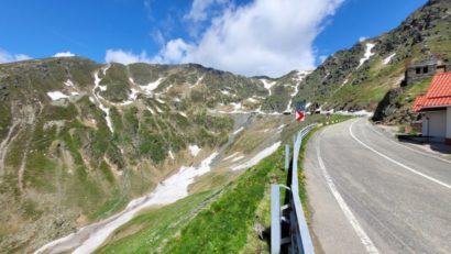 Trafic închis pe Transfăgărăşan, miercuri, între Cetatea Poenari şi Barajul Vidraru