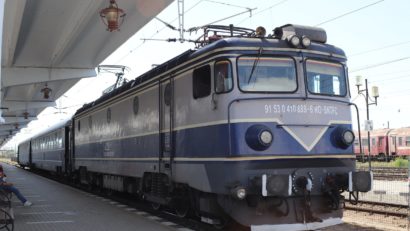 Tren pe relația Iași-București, blocat într-un tunel
