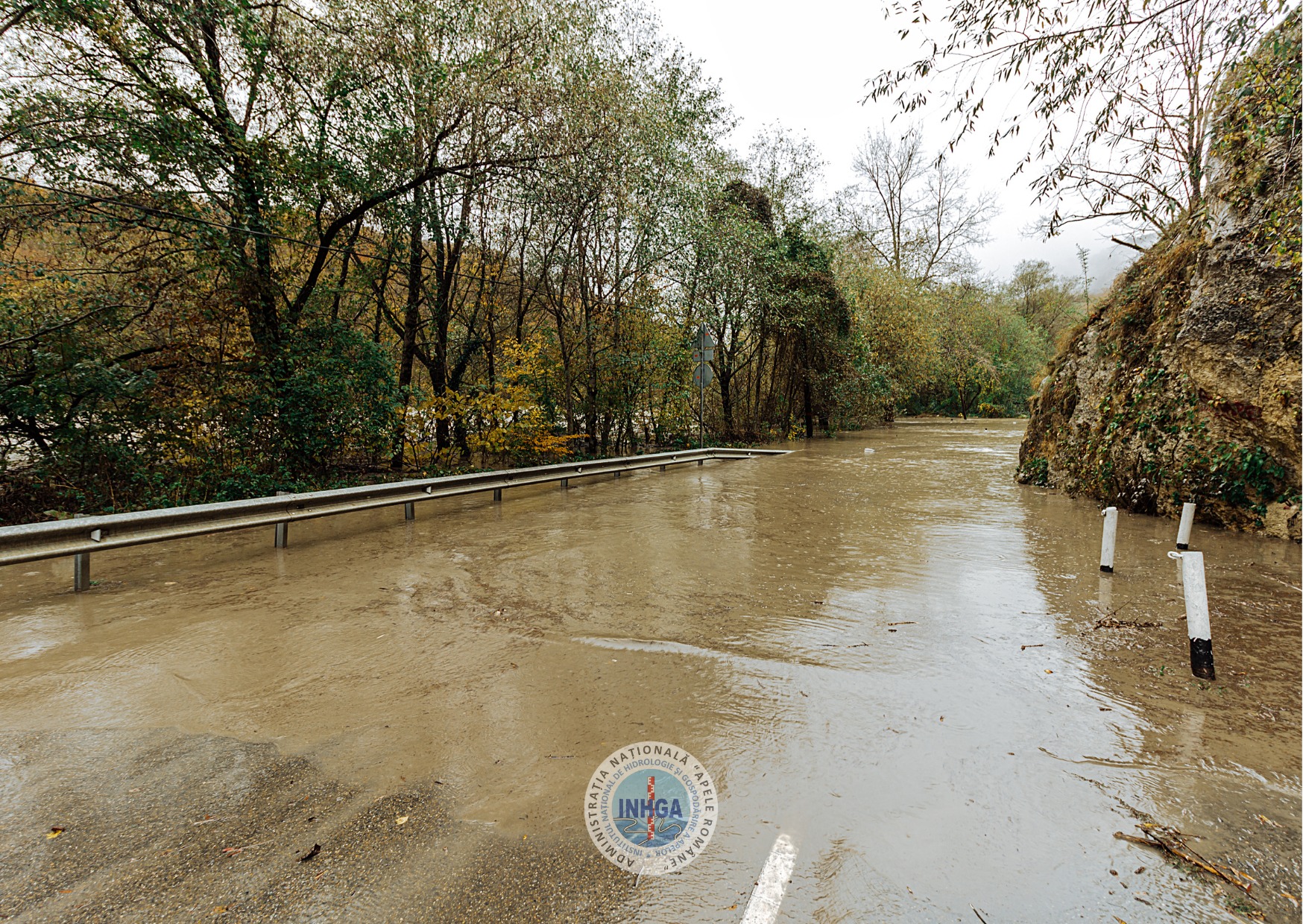 Risc de inundații pe râuri mici din judeţele Bihor, Cluj, Sălaj, Maramureş, Alba şi Sibiu