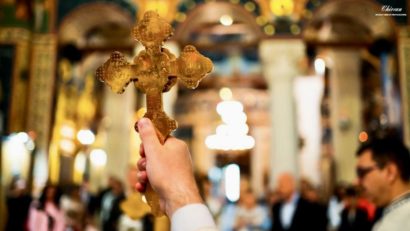 HUNEDOARA: Credincioșii sunt așteptați la procesiunea religioasă Drumul Crucii, de la Lupeni spre Straja