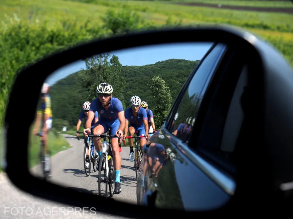 Tură Velo, de-a lungul văii Gârbăului