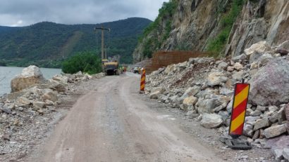 Noi detonări ale versantului de pe Clisura Dunării, în zona Berzasca