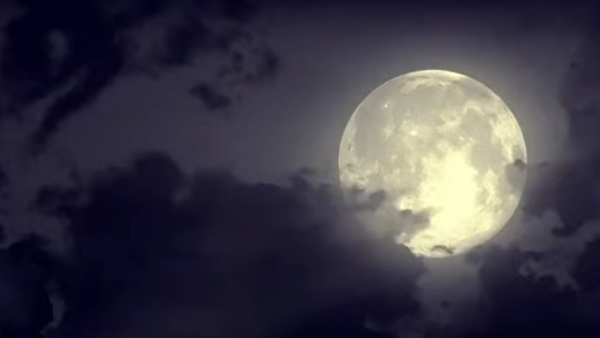 Moment astronomic rar: Superluna, de două ori într-o singură lună | VIDEO