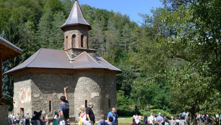 Mănăstirea Prislop, loc de pelerinaj și reculegere