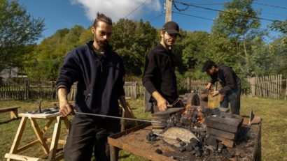 HUNEDOARA: Ateliere de fierărie dacică, la poalele Munţilor Orăştiei