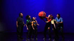 CRAIOVA: „Ridichea uriașă”, în premieră la Teatrul Colibri