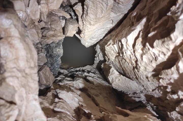 Nou record național: Cea mai adâncă peșteră din România se află în Masivul Piatra Craiului