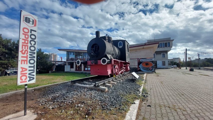 Locomotivă cu abur din 1911, expusă în Gara Constanța | FOTO