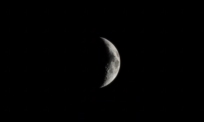 IAȘI: Noaptea observării Lunii, sărbătorită pe pietonala Ștefan cel Mare
