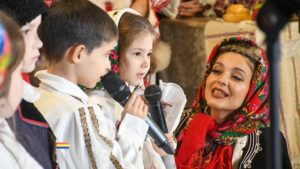 ”Bihorul Colindă”: O călătorie culturală prin tradițiile Bihorului