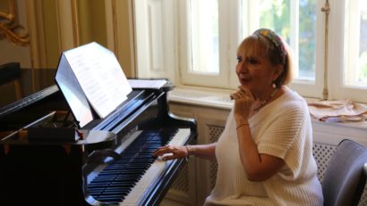 Celebra soprană Nelly Miricioiu, la Craiova