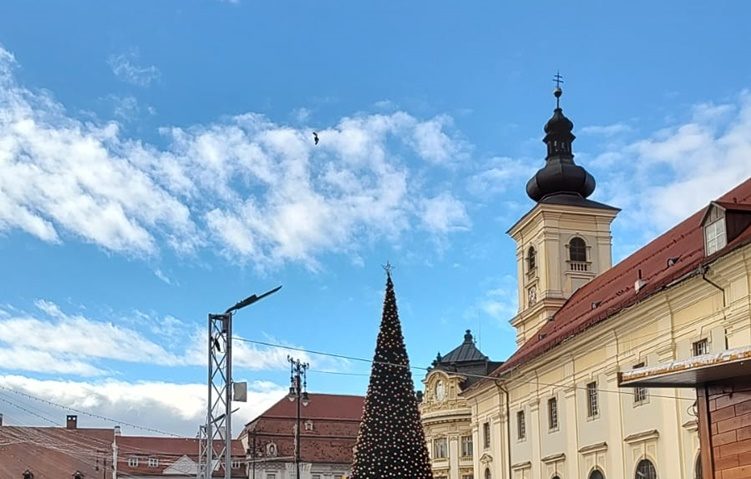 Târgul de Crăciun de la Sibiu se extinde și deschide sezonul de iarnă cu noutăți