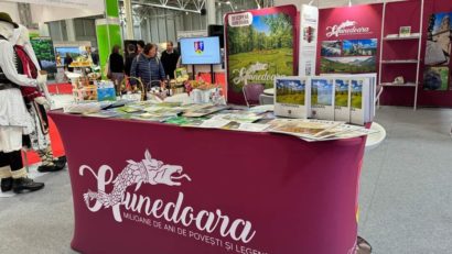 Județul Hunedoara se prezintă la Târgul de Turism al României