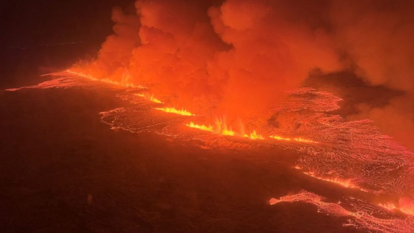 Atenţionare de călătorie: Stare de urgenţă în Islanda din cauza unei erupţii vulcanice