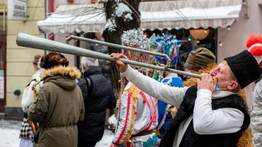 Tradiții și obiceiuri de Anul Nou, în Maramureș