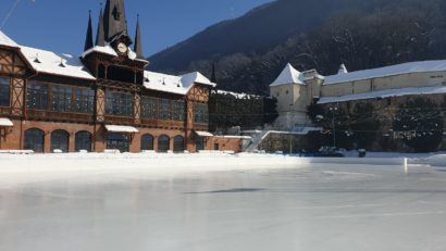 BRAȘOV: Patinoarul Olimpia, deschis în ajun de Moș Nicolae