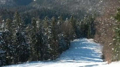 Starea pârtiilor din Poiana Brașov. Zăpada rezistă