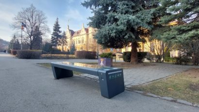 Mobilier urban inteligent, la Brașov