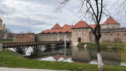 Parc natural în forma hărţii României, la Făgăraș