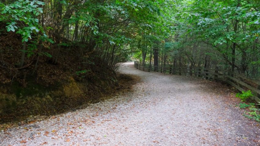 Drumul vechi spre Poiana Brașov, noua alee de promenadă a orașului