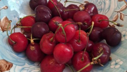 Delicatese din cireşe