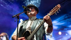 Portret de artist • Mircea Baniciu, o voce definitorie pentru rockul și folkul românesc