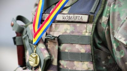 Ceremonii la monumentele închinate eroilor și concerte ale muzicilor militare de Ziua Forțelor Terestre