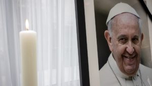ROMA: Mormântul Papei Francisc a devenit loc de pelerinaj