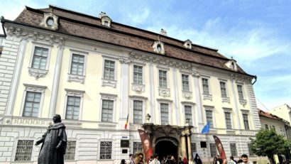 SIBIU: Expoziţie de excepţie dedicată Reginei Maria