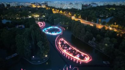 BUCUREȘTI: Reîncep spectacolele de lumini și muzică din Parcul Cuza