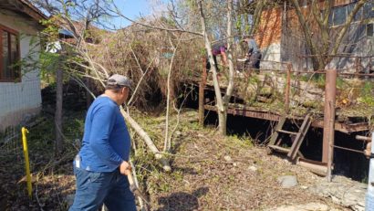 După 17 ani de tăcere, moara cu apă din Cârțișoara prinde viață