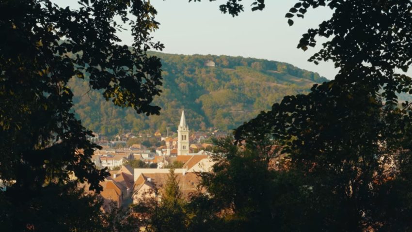 La pas, prin Mureș: Cetatea Sighișoara, inima medievală a Transilvaniei La pas, prin Mureș: Cetatea Sighișoara, inima medievală a Transilvaniei