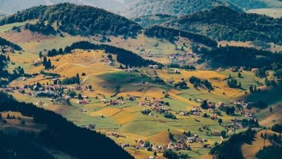 Sejururi atractive în minivacanța de Rusalii, la munte