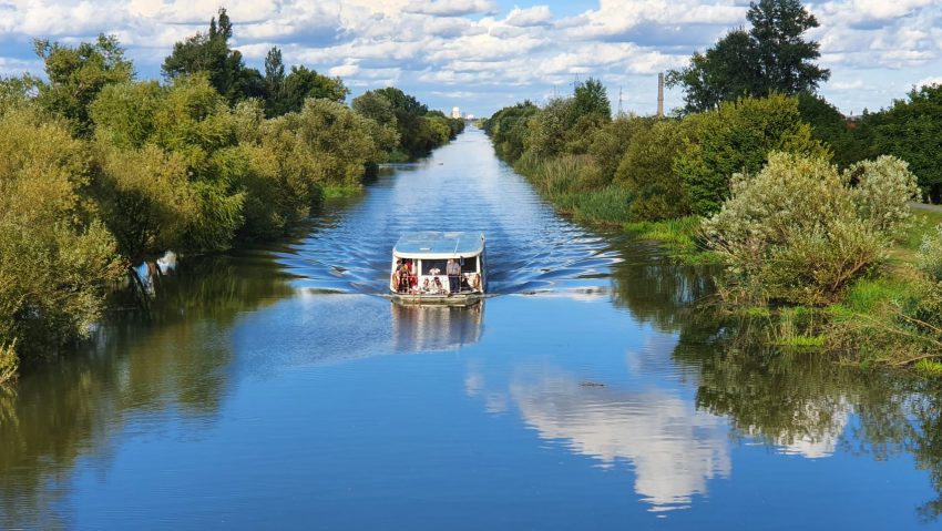TIMIȘOARA: Curse cu vaporetele pe Bega TIMIȘOARA: Curse cu vaporetele pe Bega