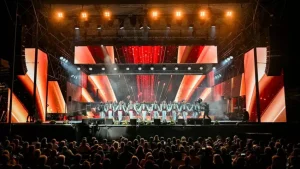 MAMAIA: Seri de folclor autentic la malul mării