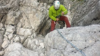 Lanț neautorizat montat în Piatra Craiului, îndepărtat de alpiniști