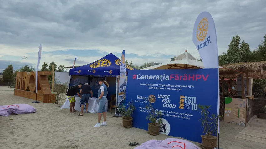 „Generația fără HPV” a cucerit litoralul – Campania Rotary continuă până pe 24 august