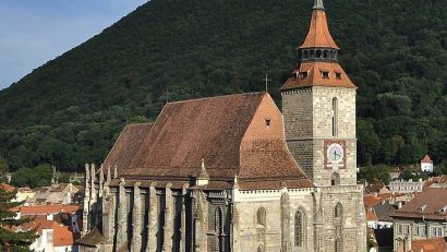 BRAȘOV: Via Gregoriana și Karol Mossakowski, la Biserica Neagră